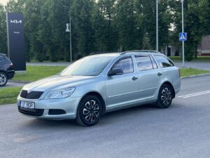 SKODA OCTAVIA  3599€