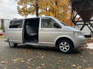 VOLKSWAGEN TRANSPORTER KOMBI  4999€