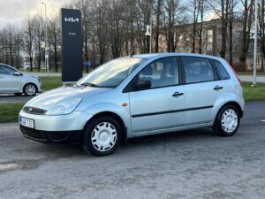 FORD FIESTA  1499€