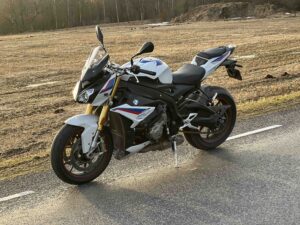 BMW S 1000 R   7999€