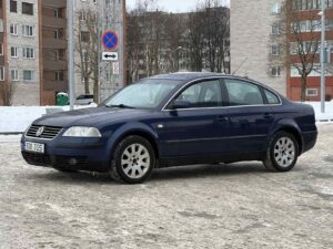 VOLKSWAGEN PASSAT   499€
