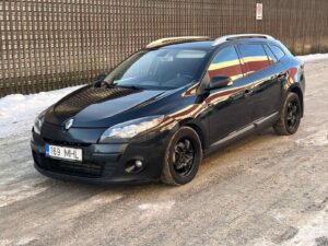 RENAULT MEGANE   2499€