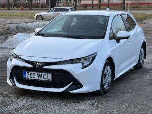 TOYOTA COROLLA  7999€