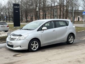 TOYOTA VERSO  1999€