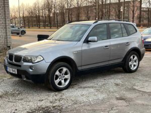 BMW X3 2.0D   3499€