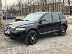 VOLKSWAGEN TOUAREG   1499€