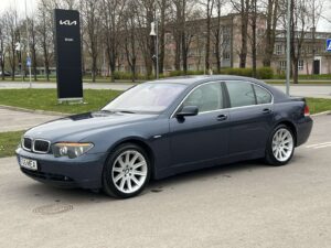 BMW 745I   2999€