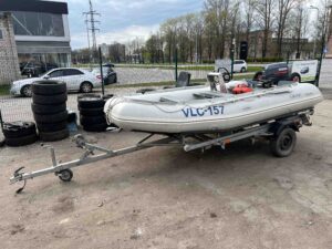надувная лодка  2999€