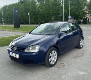 VOLKSWAGEN GOLF   699€