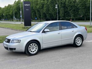 AUDI A4    1499€