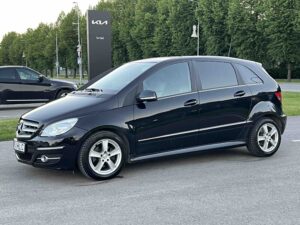 MERCEDES-BENZ B 200 CDI   1999€