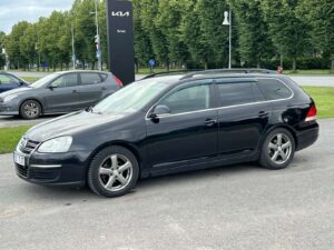 VOLKSWAGEN GOLF     1699€