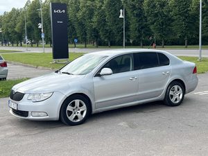 SKODA SUPERB   999€