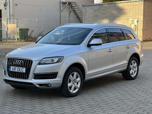 AUDI Q7    9990€