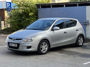 HYUNDAI I 30   2499€
