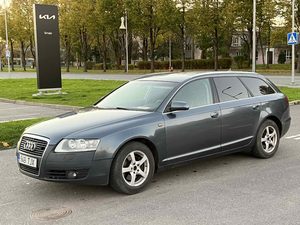 AUDI A6 AVANT    1499€