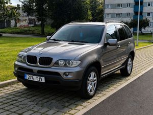 BMW X5 3.0D    2999€